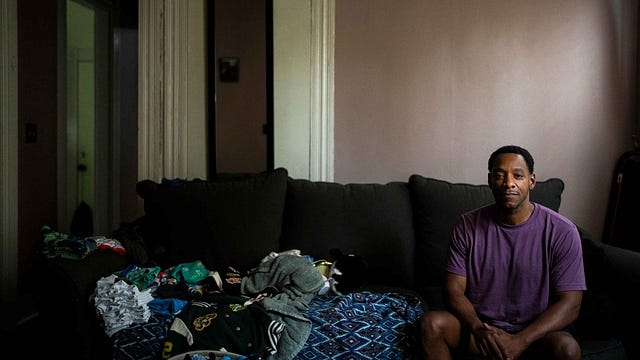Ex-cons guaranteed income program